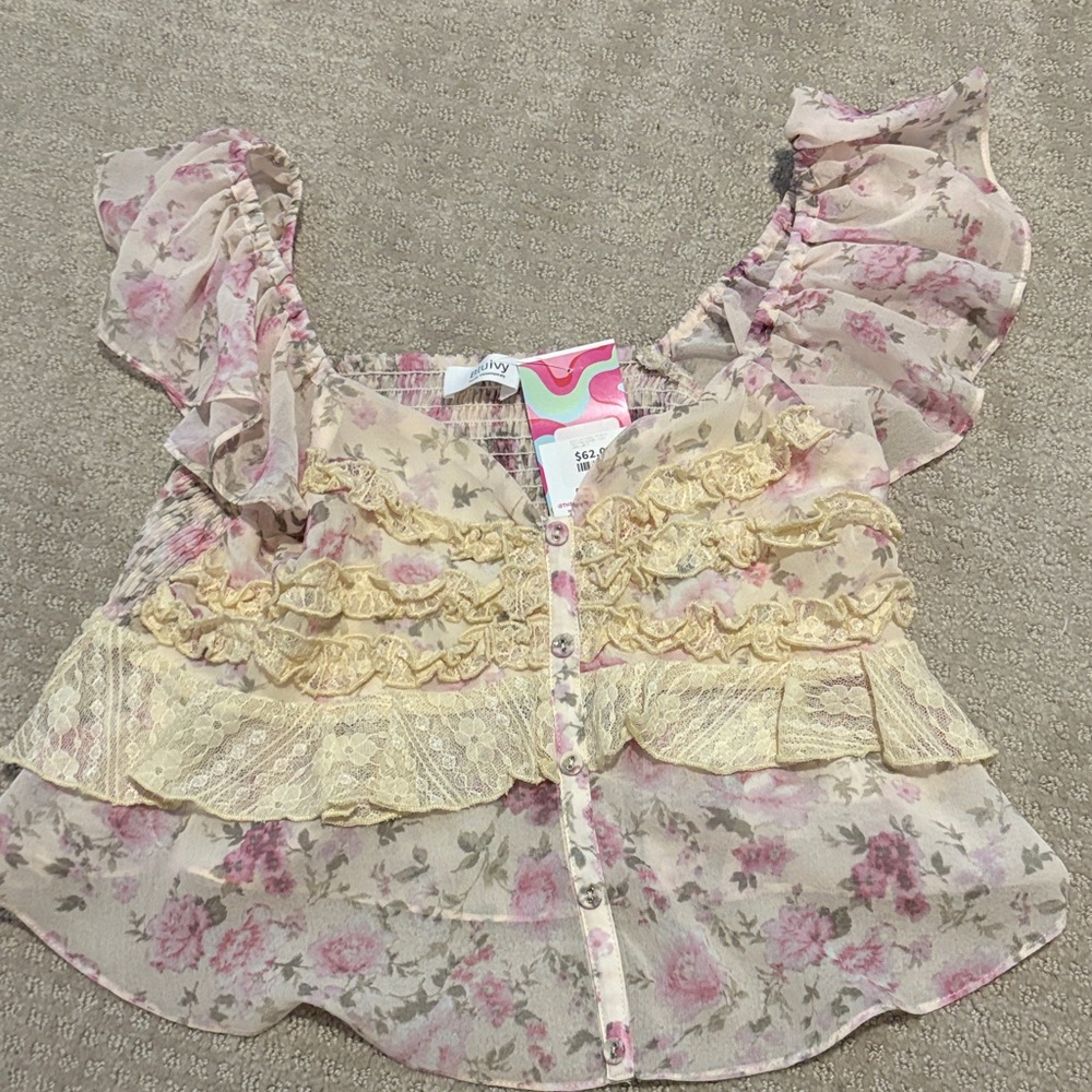 Cute top